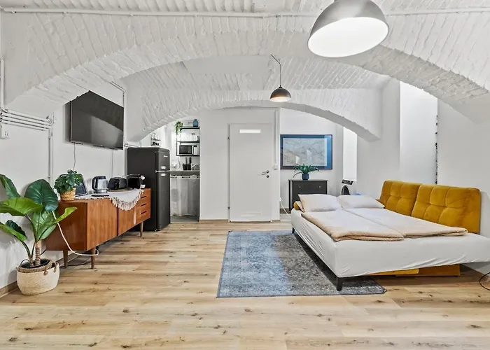 6 Minutes To S-bahn I Souterrain Loft I Wifi Διαμέρισμα Βιέννη