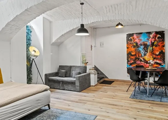 6 Minutes To S-bahn I Souterrain Loft I Wifi * Βιέννη